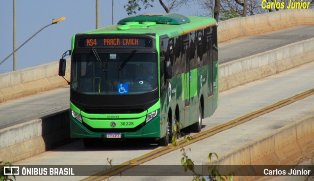 Viação Reunidas 30.228 na cidade de Goiânia, Goiás, Brasil, por Carlos Júnior. Número da foto: #12904209.