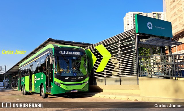 HP Transportes Coletivos 20.806 na cidade de Goiânia, Goiás, Brasil, por Carlos Júnior. Número da foto: #12904074.
