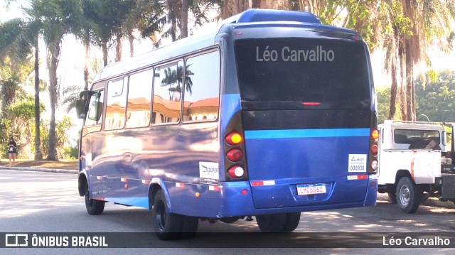 Ônibus Particulares S/N na cidade de Seropédica, Rio de Janeiro, Brasil, por Léo Carvalho. Número da foto: #12906761.