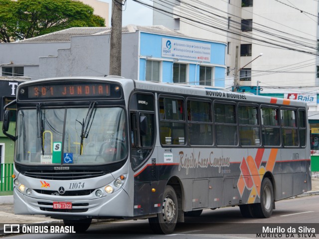 Rápido Campinas 11074 na cidade de Jundiaí, São Paulo, Brasil, por Murilo da Silva. Número da foto: #12905912.
