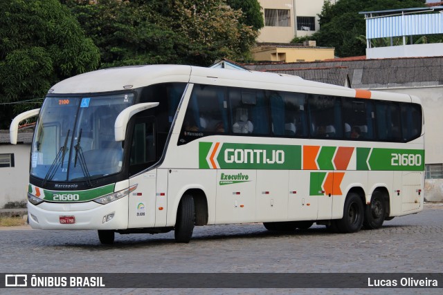 Empresa Gontijo de Transportes 21680 na cidade de Teófilo Otoni, Minas Gerais, Brasil, por Lucas Oliveira. Número da foto: #12905894.