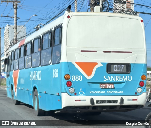 Viação Sanremo 888 na cidade de Vila Velha, Espírito Santo, Brasil, por Sergio Corrêa. Número da foto: #12905597.