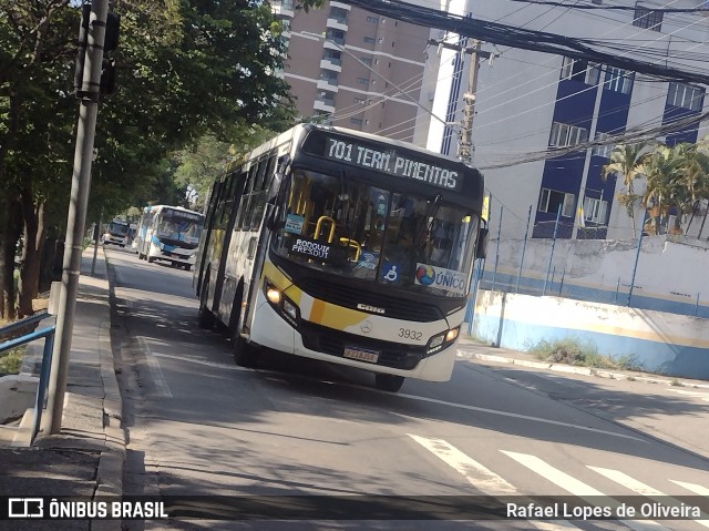 Viação Campo dos Ouros 3932 na cidade de Guarulhos, São Paulo, Brasil, por Rafael Lopes de Oliveira. Número da foto: #12907976.