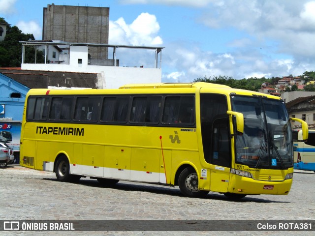 Viação Itapemirim 9711 na cidade de Teófilo Otoni, Minas Gerais, Brasil, por Celso ROTA381. Número da foto: #12910903.