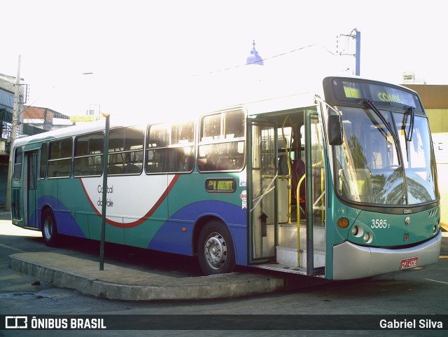 Viação Capital do Vale 3585 na cidade de São José dos Campos, São Paulo, Brasil, por Gabriel Silva. Número da foto: #12909980.
