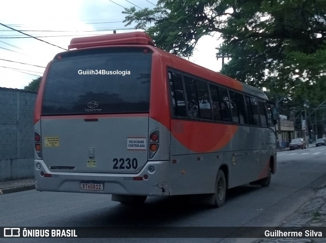 Ônibus Particulares 2230 na cidade de Cubatão, São Paulo, Brasil, por Guilherme Silva. Número da foto: #12909919.