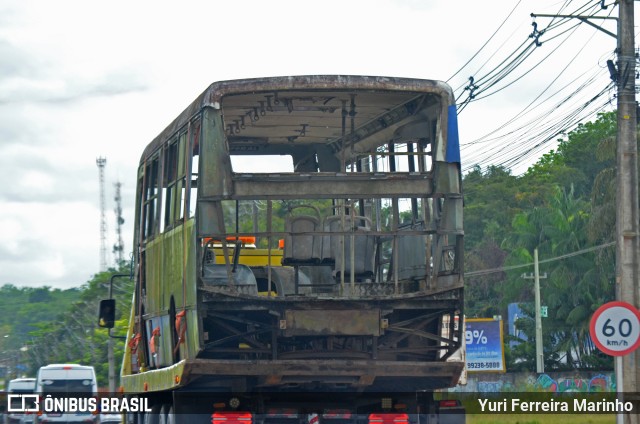Sucata e Desmanches  na cidade de Benevides, Pará, Brasil, por Yuri Ferreira Marinho. Número da foto: #12910396.