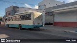 Ônibus Particulares 9964 na cidade de Sanharó, Pernambuco, Brasil, por Leon Oliver. Número da foto: #12909393.