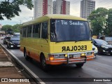 Escolares 534 na cidade de Foz do Iguaçu, Paraná, Brasil, por Brenno Santos. Número da foto: #12908359.