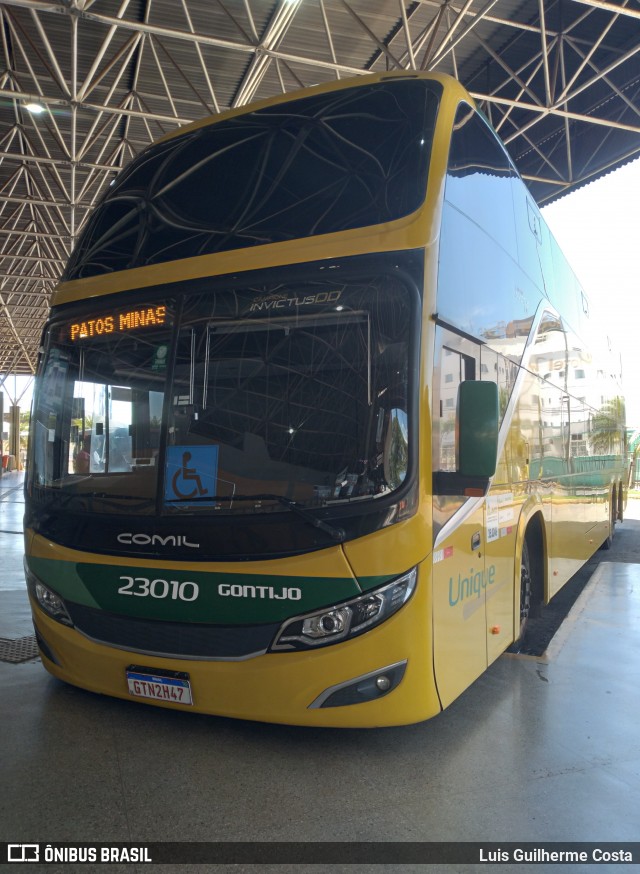 Empresa Gontijo de Transportes 23010 na cidade de Patos de Minas, Minas Gerais, Brasil, por Luis Guilherme Costa. Número da foto: #12911722.