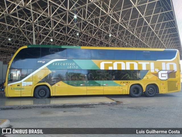 Empresa Gontijo de Transportes 23010 na cidade de Patos de Minas, Minas Gerais, Brasil, por Luis Guilherme Costa. Número da foto: #12911681.