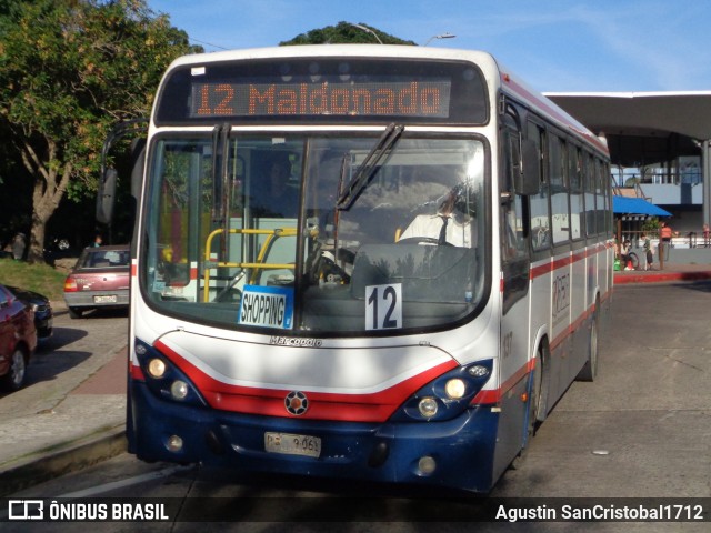 CODESA - Compañia Omnibuseira del Este 137 na cidade de Maldonado, Maldonado, Uruguai, por Agustin SanCristobal1712. Número da foto: #12913405.