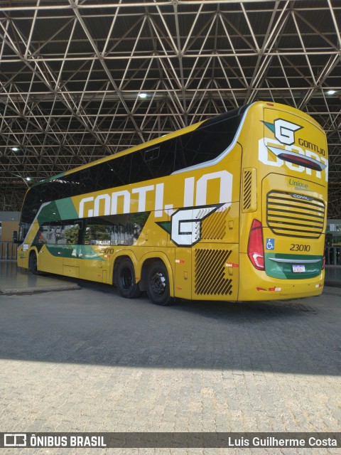 Empresa Gontijo de Transportes 23010 na cidade de Patos de Minas, Minas Gerais, Brasil, por Luis Guilherme Costa. Número da foto: #12911706.