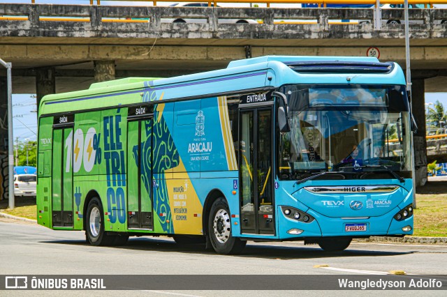 Viação Modelo 9999 na cidade de Aracaju, Sergipe, Brasil, por Wangledyson Adolfo. Número da foto: #12911927.