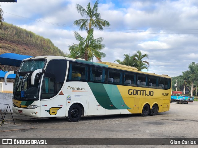 Empresa Gontijo de Transportes 14295 na cidade de Paraíba do Sul, Rio de Janeiro, Brasil, por Gian Carlos. Número da foto: #12911174.