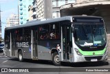 Transbus Cachoeirinha 1502 na cidade de Porto Alegre, Rio Grande do Sul, Brasil, por Rainer Schumacher. Número da foto: #:id.