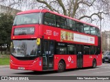 First Bus BCE47001 na cidade de London, Greater London, Inglaterra, por Fábio Takahashi Tanniguchi. Número da foto: #12912723.