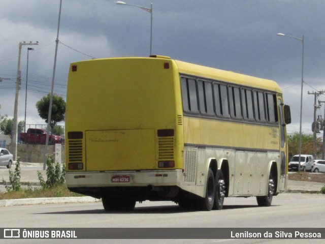 Emilio Tur 6236 na cidade de Caruaru, Pernambuco, Brasil, por Lenilson da Silva Pessoa. Número da foto: #12915575.