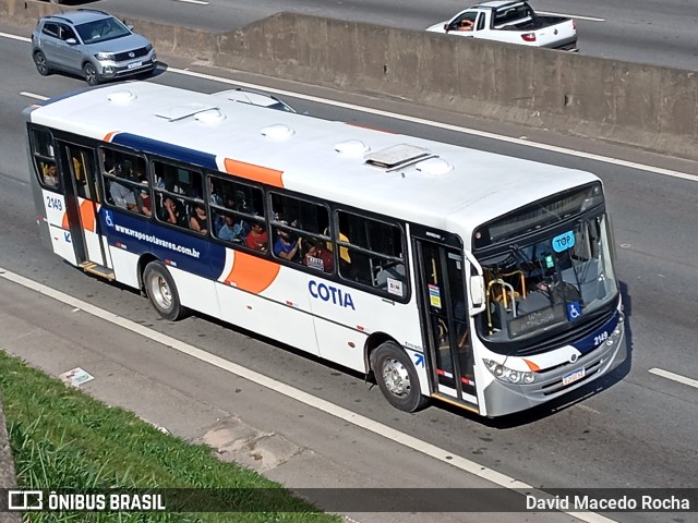 Viação Raposo Tavares Cotia 2149 na cidade de Cotia, São Paulo, Brasil, por David Macedo Rocha. Número da foto: #12913887.