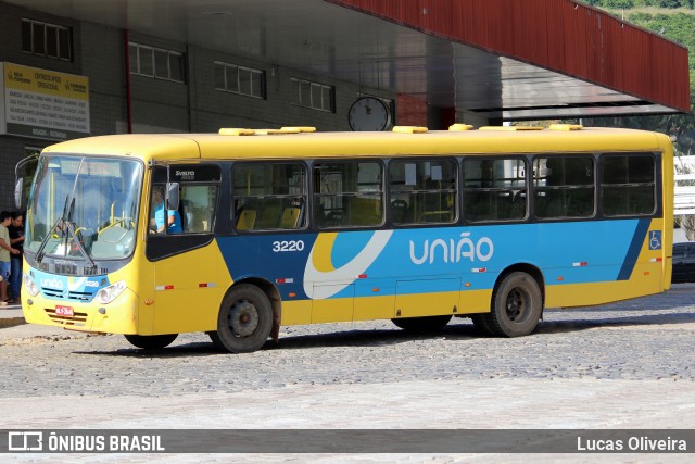 Viação União 3220 na cidade de Manhuaçu, Minas Gerais, Brasil, por Lucas Oliveira. Número da foto: #12915028.