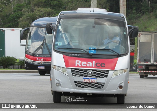Realce Transportes 513 na cidade de Juiz de Fora, Minas Gerais, Brasil, por Leonardo Daniel. Número da foto: #12914859.