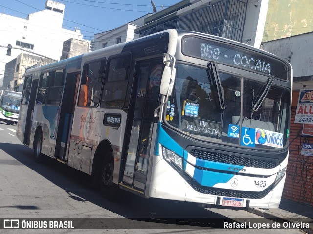 VUG - Viação Urbana Guarulhos 1423 na cidade de Guarulhos, São Paulo, Brasil, por Rafael Lopes de Oliveira. Número da foto: #12917754.