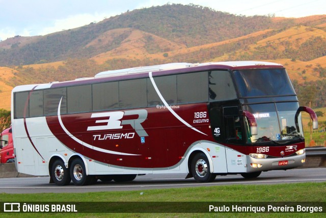 3R Turismo 1986 na cidade de Roseira, São Paulo, Brasil, por Paulo Henrique Pereira Borges. Número da foto: #12917385.