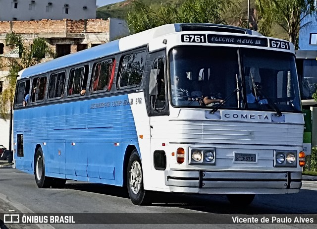 Ônibus Particulares 6761 na cidade de Aparecida, São Paulo, Brasil, por Vicente de Paulo Alves. Número da foto: #12916157.