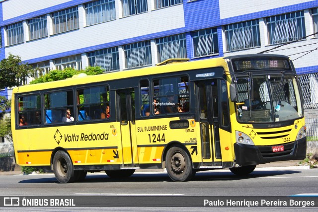 Viação Sul Fluminense 1244 na cidade de Volta Redonda, Rio de Janeiro, Brasil, por Paulo Henrique Pereira Borges. Número da foto: #12917489.