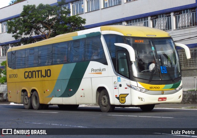 Empresa Gontijo de Transportes 18700 na cidade de Volta Redonda, Rio de Janeiro, Brasil, por Luiz Petriz. Número da foto: #12920292.