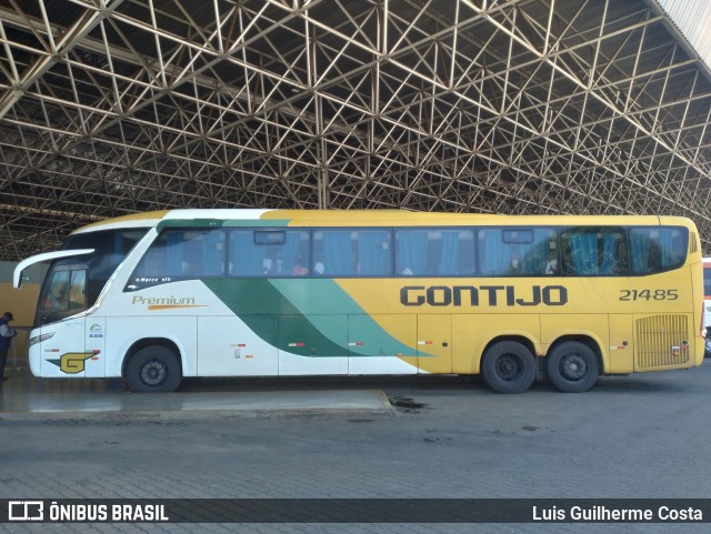 Empresa Gontijo de Transportes 21485 na cidade de Patos de Minas, Minas Gerais, Brasil, por Luis Guilherme Costa. Número da foto: #12919044.