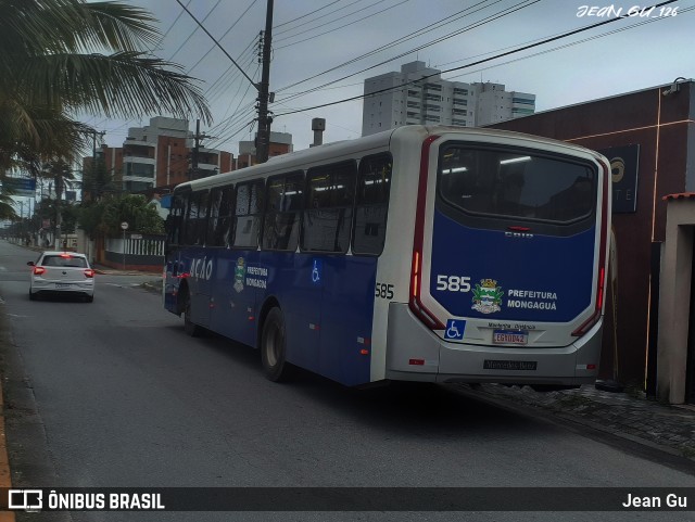 Ação Transportes e Turismo 585 na cidade de Mongaguá, São Paulo, Brasil, por Jean Gu. Número da foto: #12918332.