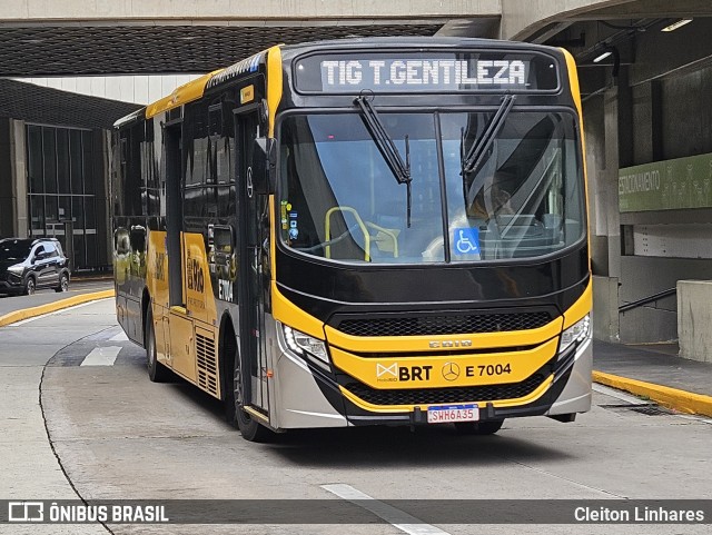 Mobi Rio E 7004 na cidade de Rio de Janeiro, Rio de Janeiro, Brasil, por Cleiton Linhares. Número da foto: #12919547.