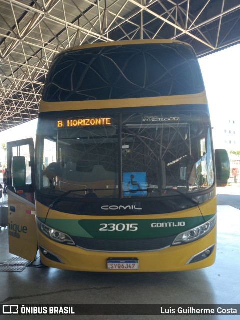Empresa Gontijo de Transportes 23015 na cidade de Patos de Minas, Minas Gerais, Brasil, por Luis Guilherme Costa. Número da foto: #12918569.
