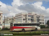 Ônibus Particulares - Moçambique  na cidade de Matola, Moçambique, por Wesley Barros. Número da foto: #12919109.