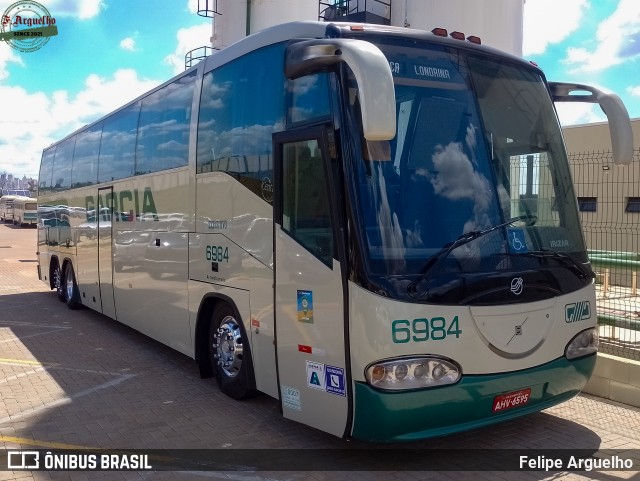 Viação Garcia 6984 na cidade de Londrina, Paraná, Brasil, por Felipe Arguelho. Número da foto: #12855999.