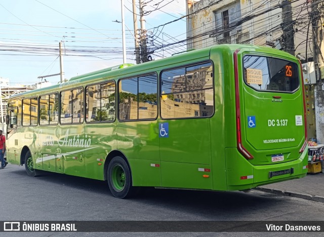 Transportes Santo Antônio DC 3.137 na cidade de Duque de Caxias, Rio de Janeiro, Brasil, por Vitor Dasneves. Número da foto: #12856936.