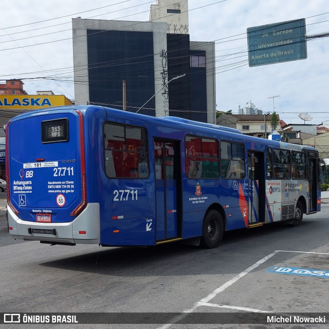 BB Transportes e Turismo 27.711 na cidade de Jandira, São Paulo, Brasil, por Michel Nowacki. Número da foto: #12922810.