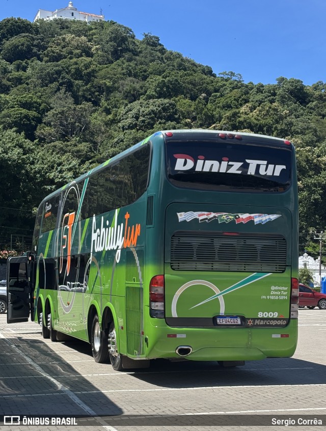 Diniz Tur 8009 na cidade de Vila Velha, Espírito Santo, Brasil, por Sergio Corrêa. Número da foto: #12921026.