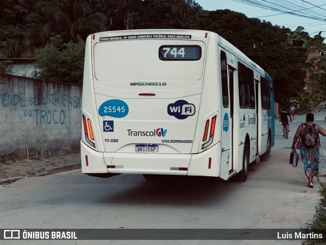 Viação Satélite 25545 na cidade de Cariacica, Espírito Santo, Brasil, por Luis Martins. Número da foto: #12921033.