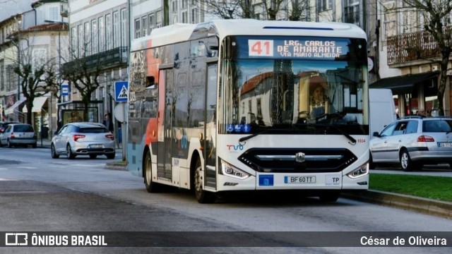 TUB - Transportes Urbanos Braga 1034 na cidade de Braga, Braga, Portugal, por César de Oliveira. Número da foto: #12921369.