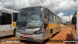Ônibus Particulares 70 na cidade de Pompéu, Minas Gerais, Brasil, por Anderson Gabriel. Número da foto: #12920496.