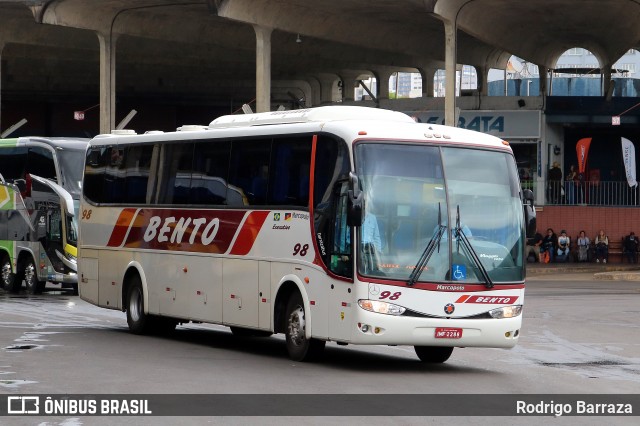 Bento Transportes 98 na cidade de Porto Alegre, Rio Grande do Sul, Brasil, por Rodrigo Barraza. Número da foto: #12923880.