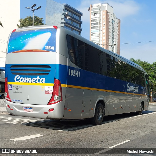 Viação Cometa 18541 na cidade de São Paulo, São Paulo, Brasil, por Michel Nowacki. Número da foto: #12924989.