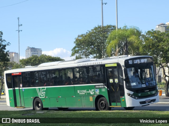 Viação VG B31098 na cidade de Rio de Janeiro, Rio de Janeiro, Brasil, por Vinicius Lopes. Número da foto: #12923826.