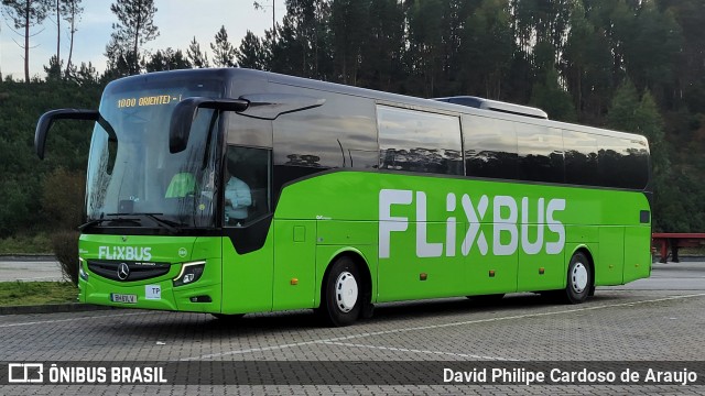 FlixBus 654 na cidade de Leiria, Leiria, Portugal, por David Philipe Cardoso de Araujo. Número da foto: #12858239.