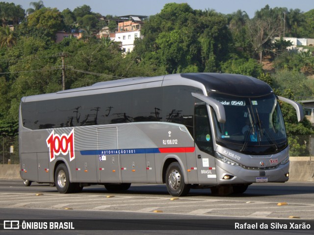 Auto Viação 1001 RJ 108.012 na cidade de Duque de Caxias, Rio de Janeiro, Brasil, por Rafael da Silva Xarão. Número da foto: #12858095.