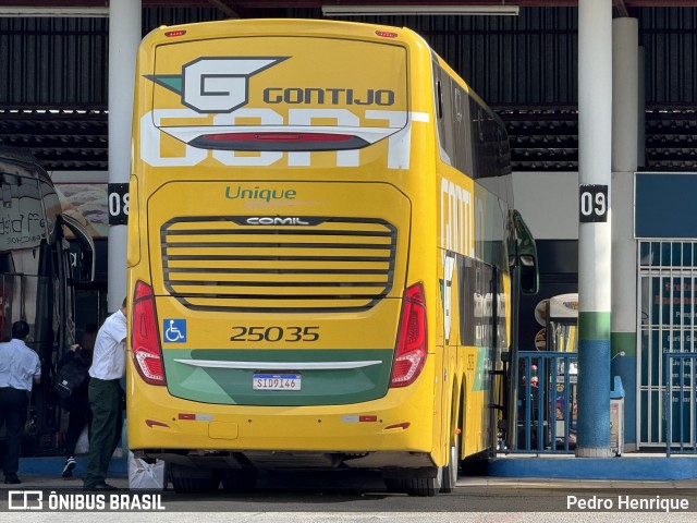 Empresa Gontijo de Transportes 25035 na cidade de Nova Serrana, Minas Gerais, Brasil, por Pedro Henrique. Número da foto: #12858417.
