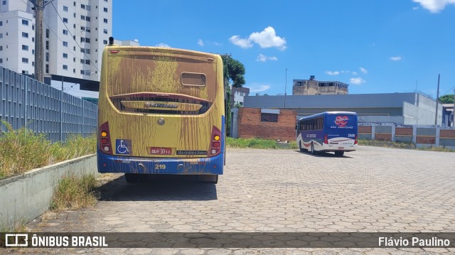 Trancid - Transporte Cidade de Divinópolis 219 na cidade de Divinópolis, Minas Gerais, Brasil, por Flávio Paulino. Número da foto: #12860926.