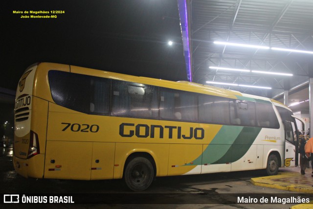 Empresa Gontijo de Transportes 7020 na cidade de João Monlevade, Minas Gerais, Brasil, por Mairo de Magalhães. Número da foto: #12861391.